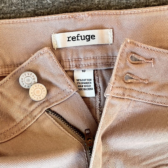 NWT Refuge Mid-rise Shortie Shorts Sz 10 Mauve 98% Cotton Micro Mini Y2K Style - Picture 2 of 8